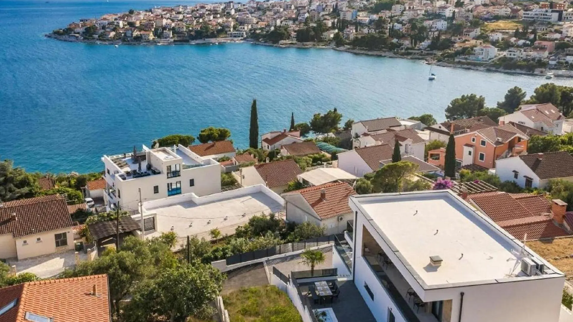 Luxury Villa With Swimming Pool And Sauna  Trogir